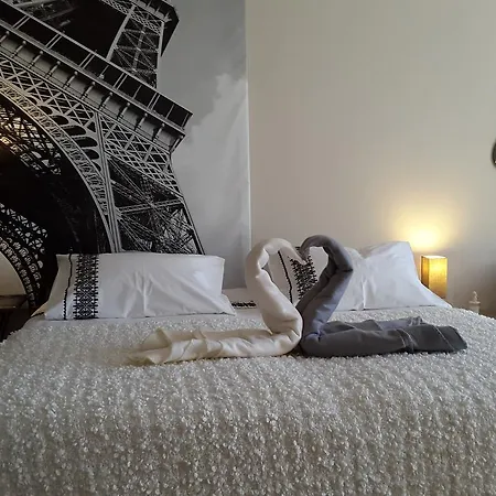 Couette-café Le Parc, Et Carnetin